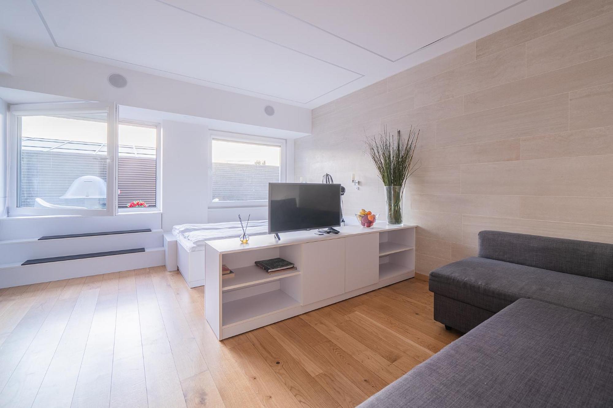 Gyneju Self Check-In Apartments VNO Buitenkant foto
