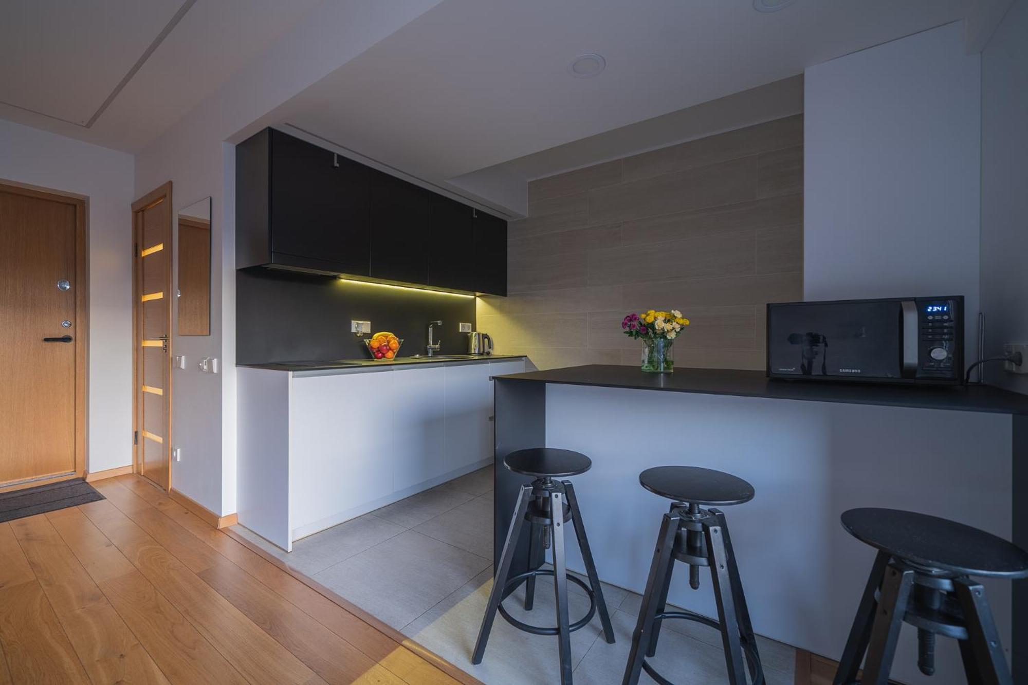 Gyneju Self Check-In Apartments VNO Buitenkant foto