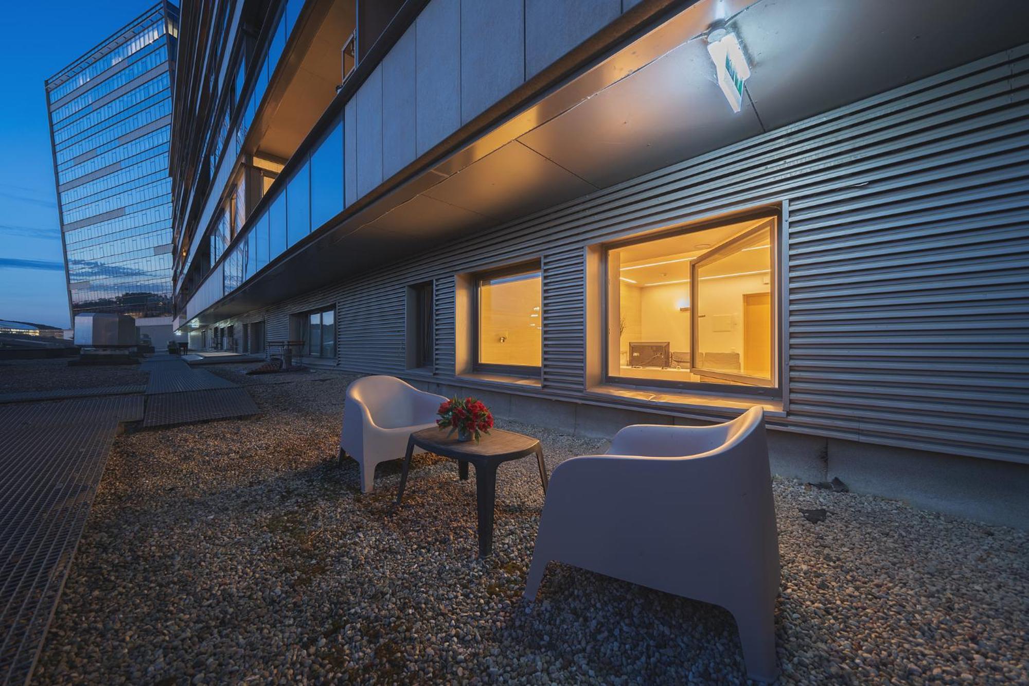 Gyneju Self Check-In Apartments VNO Buitenkant foto