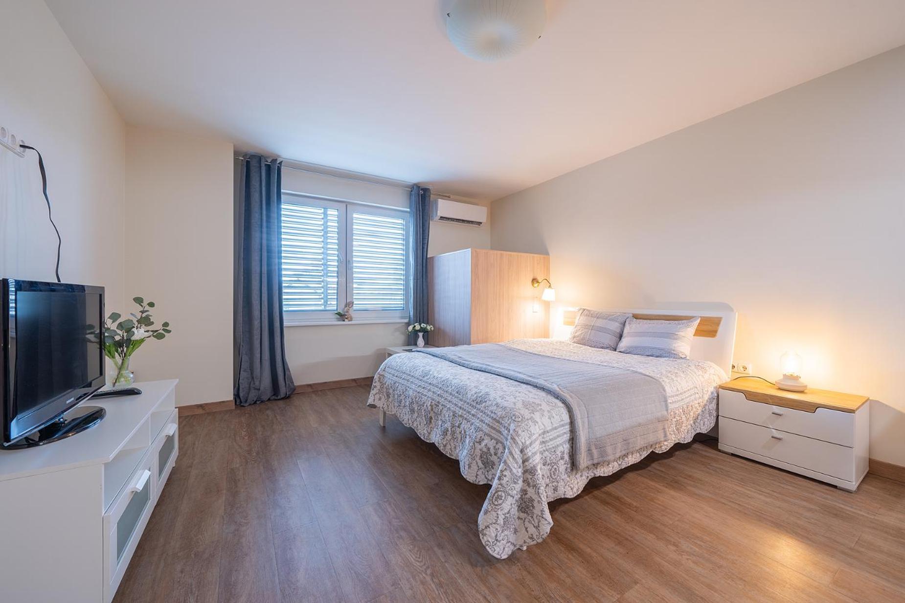 Gyneju Self Check-In Apartments VNO Kamer foto