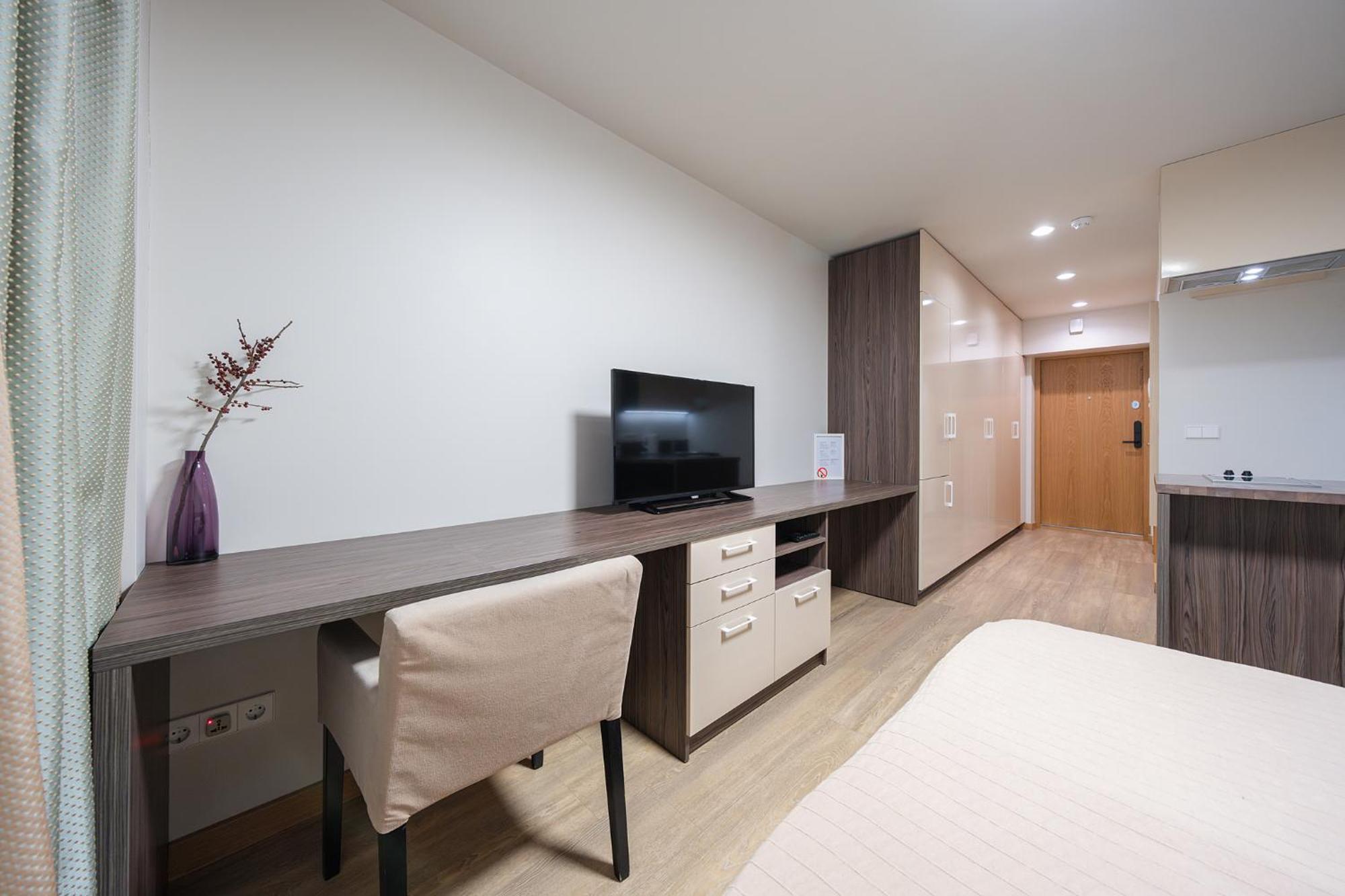 Gyneju Self Check-In Apartments VNO Buitenkant foto
