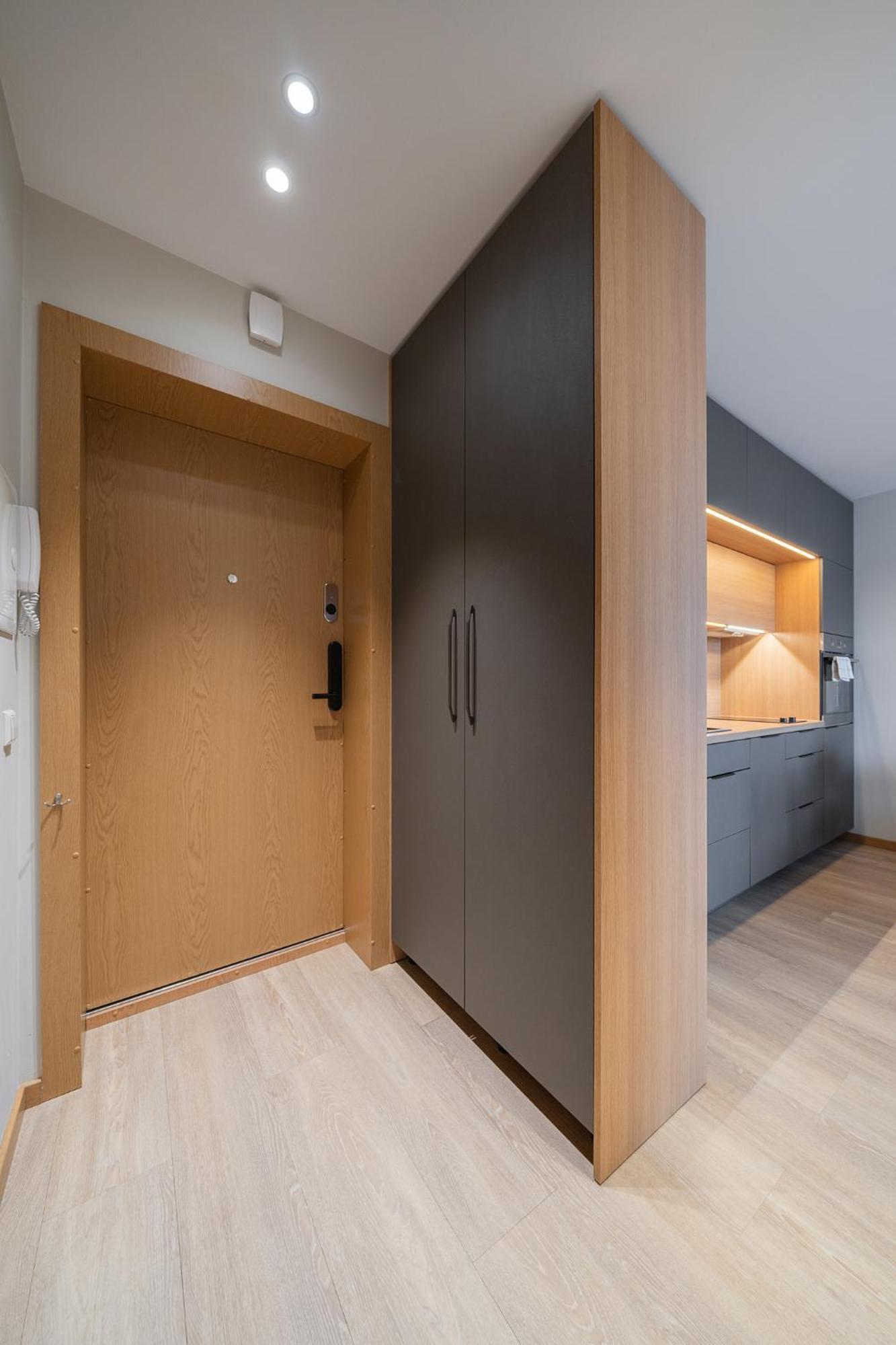 Gyneju Self Check-In Apartments VNO Buitenkant foto